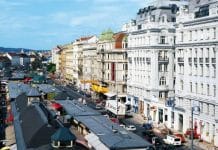 Trhy a tržnice vo Viedni Naschmarkt - © Österreich Werbung (Popp G)